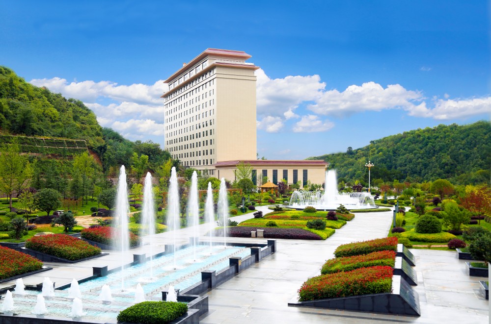 202410251729844802438379.jpg 生態(tài)廣場(chǎng)_副本.jpg